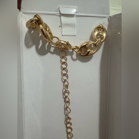 New in Box House of Harlow Gold-Tone Link Necklace - Picture 2 of 3